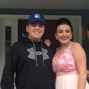 Meet your Posher, Amy